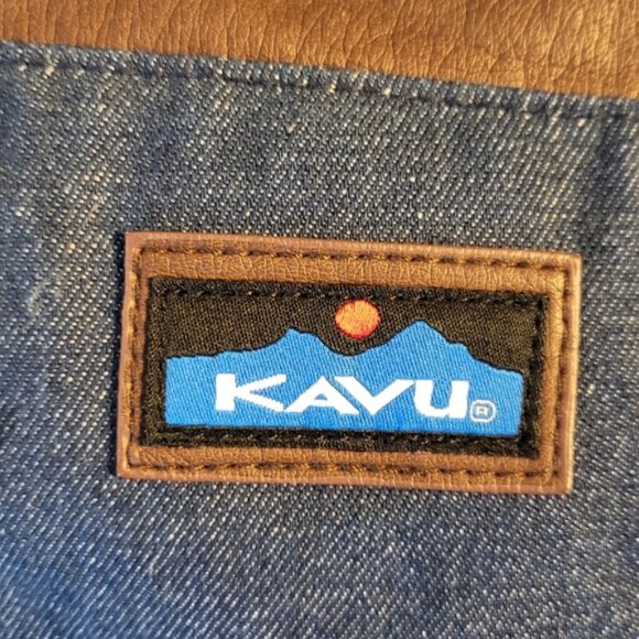 Kavu Shoulder Hobo Bag Blue Denim with Brown Trim - Picture 3 of 11